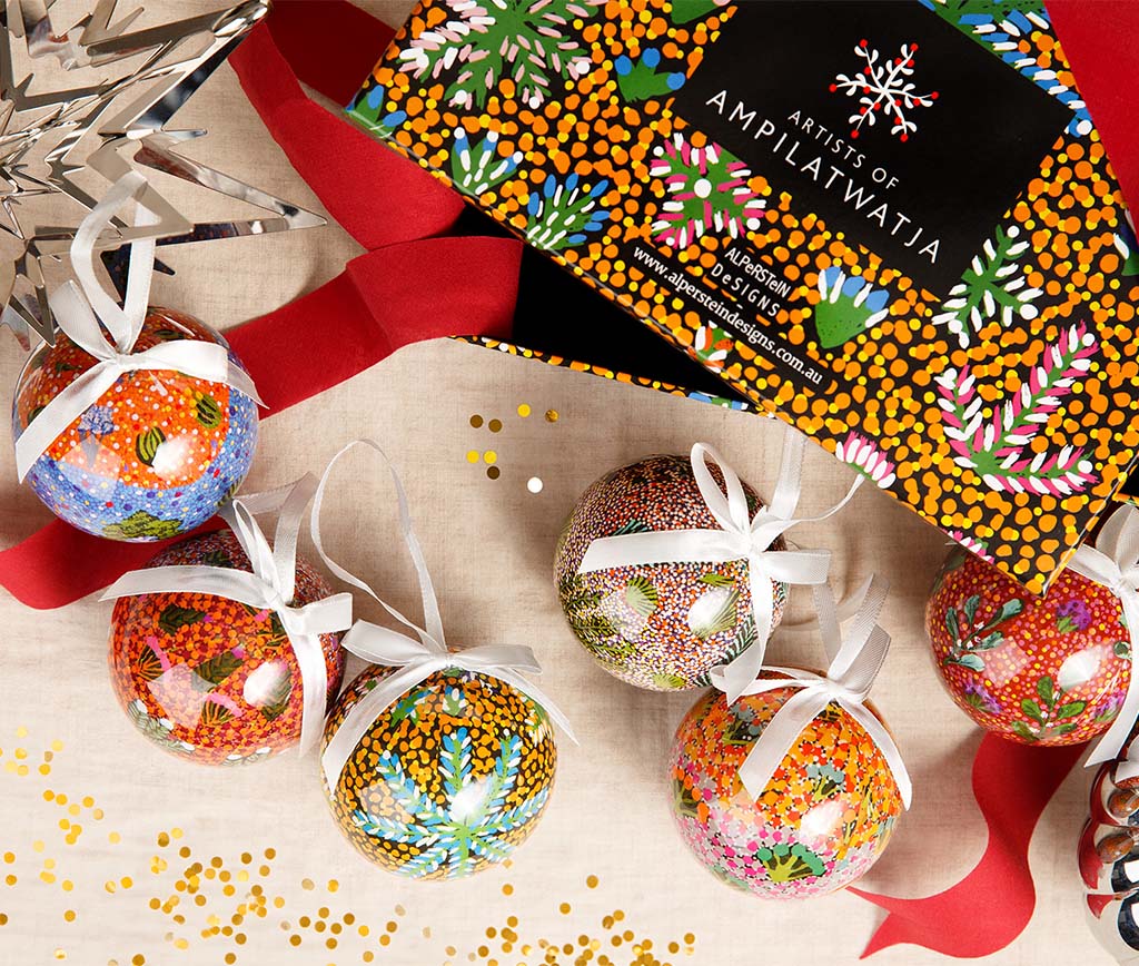Christmas Balls Six Pack